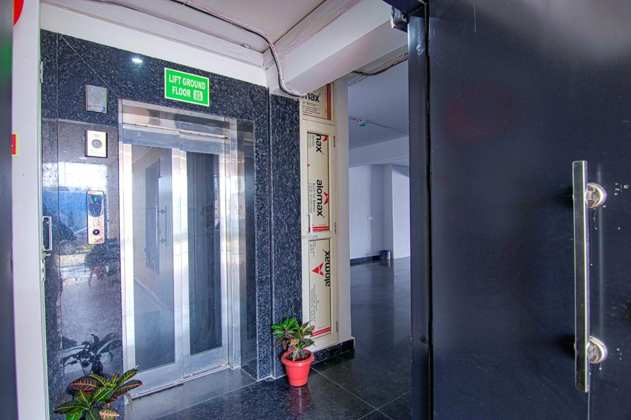 Fabhotel Satyam International Нойда Екстер'єр фото