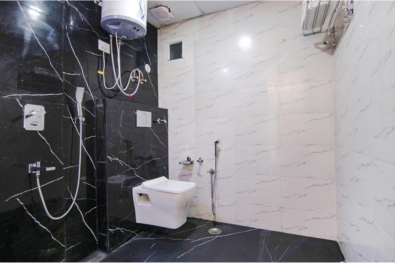 Fabhotel Satyam International Нойда Екстер'єр фото