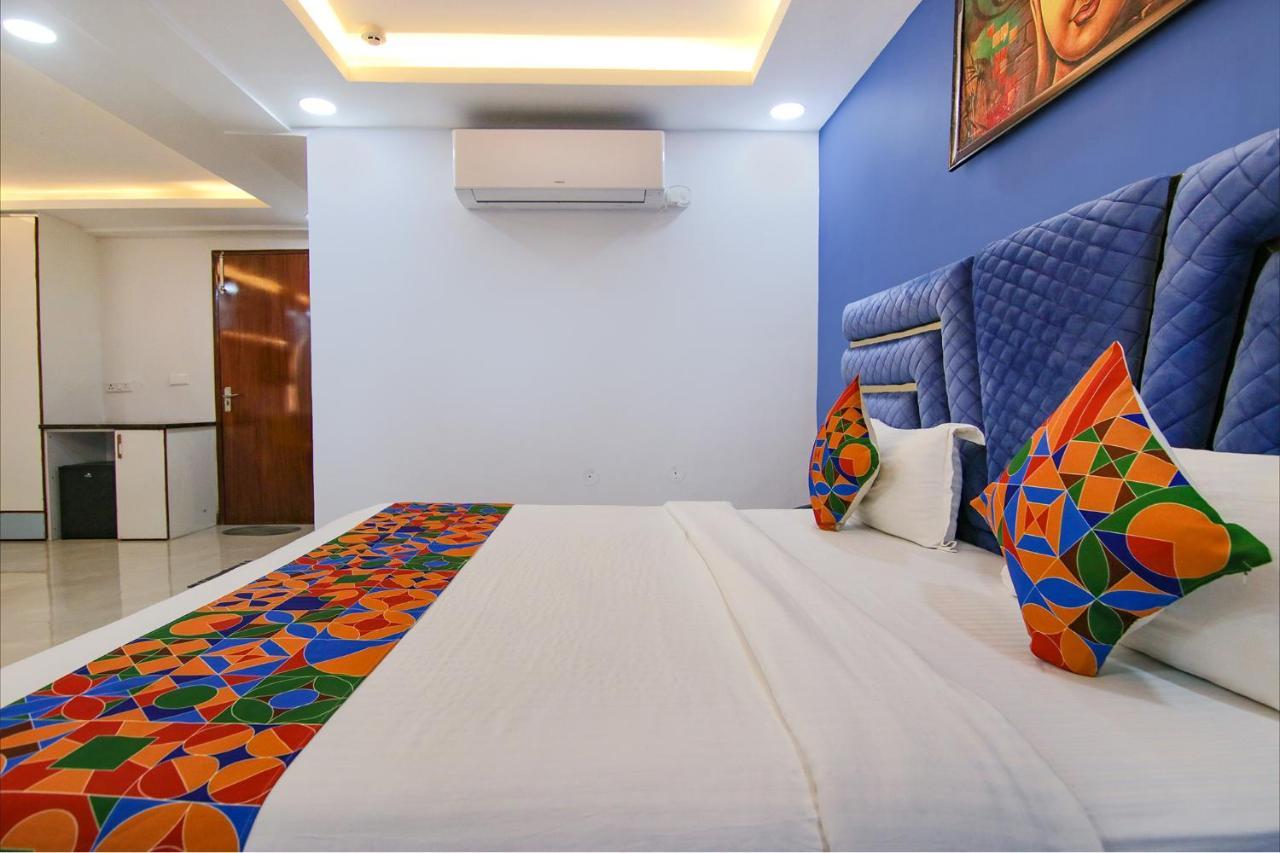 Fabhotel Satyam International Нойда Екстер'єр фото