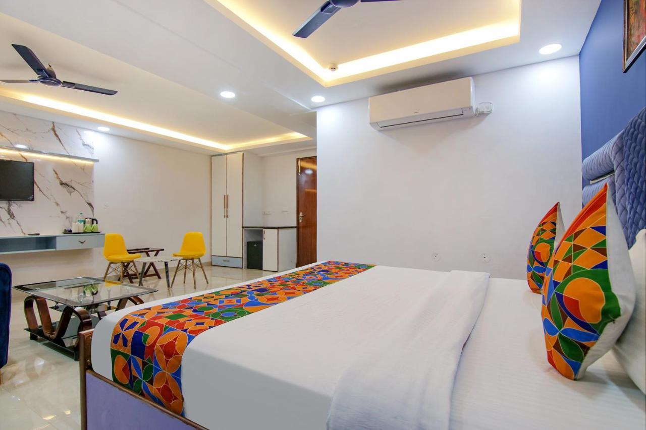 Fabhotel Satyam International Нойда Екстер'єр фото
